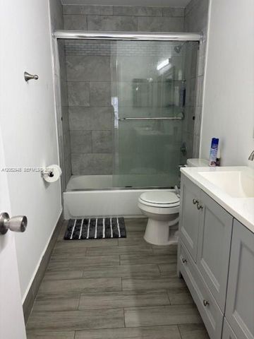 3291 Kapot Terrace, Miramar, FL 33025