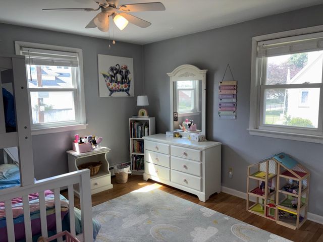 402 GROSSTOWN RD, Stowe, PA 19464