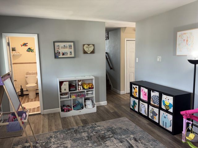 402 GROSSTOWN RD, Stowe, PA 19464