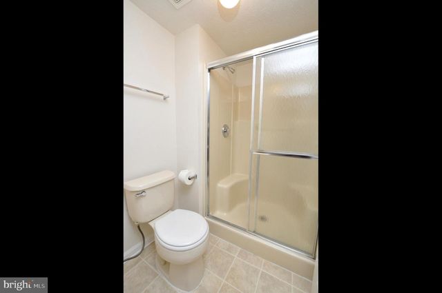 42 CLIFFORD CT, Mount Laurel, NJ 08054