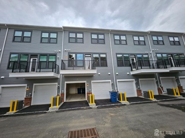 605 parker Boulevard, West Windsor, NJ 08550