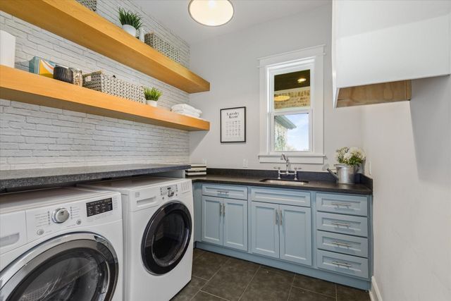 2409 E X Street, Deer Park, TX 77536