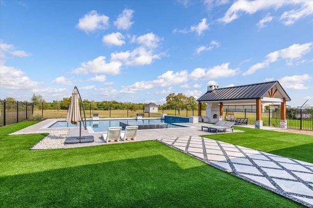 2409 E X Street, Deer Park, TX 77536