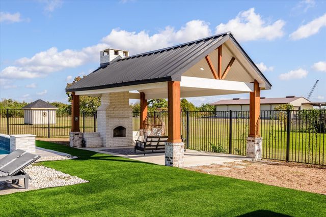 2409 E X Street, Deer Park, TX 77536