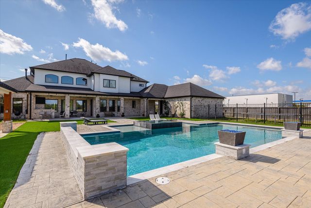 2409 E X Street, Deer Park, TX 77536