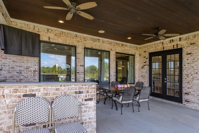 2409 E X Street, Deer Park, TX 77536