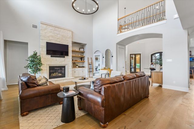 2409 E X Street, Deer Park, TX 77536