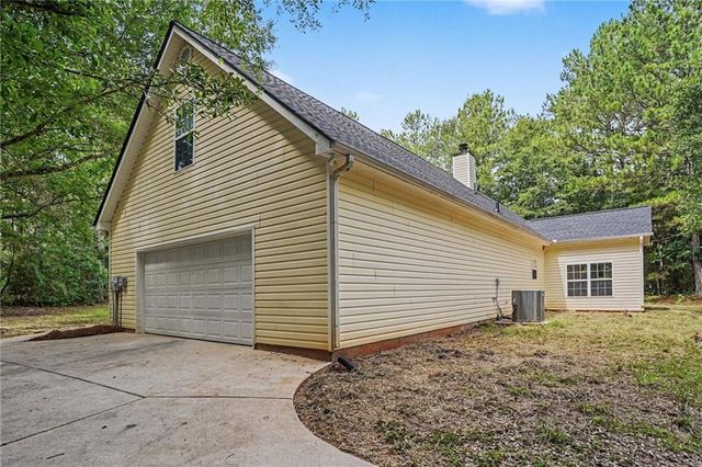 1279 Coan Drive, Locust Grove, GA 30248