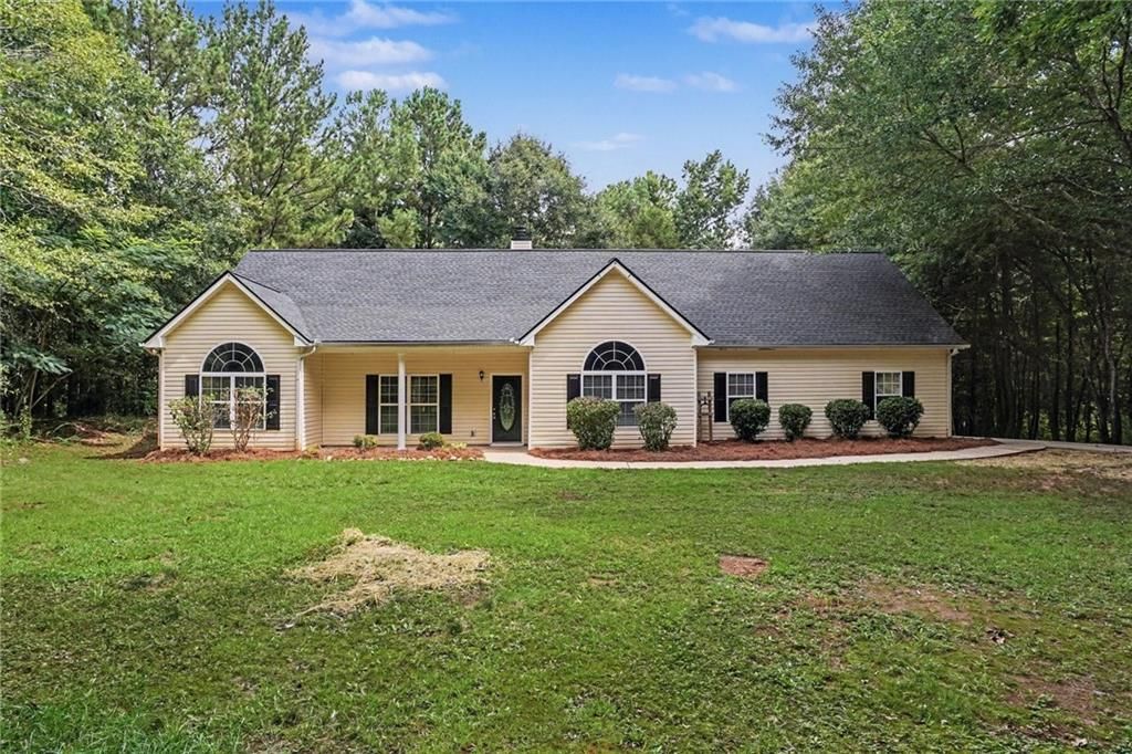 1279 Coan Drive, Locust Grove, GA 30248