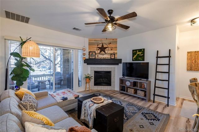 8389 S Independence Circle 11-103, Littleton, CO 80128