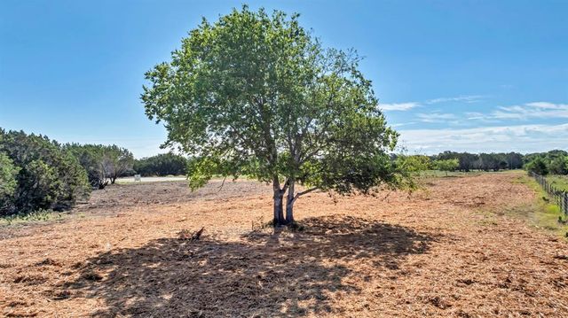 142 Ethan LN, Burnet, TX 78611