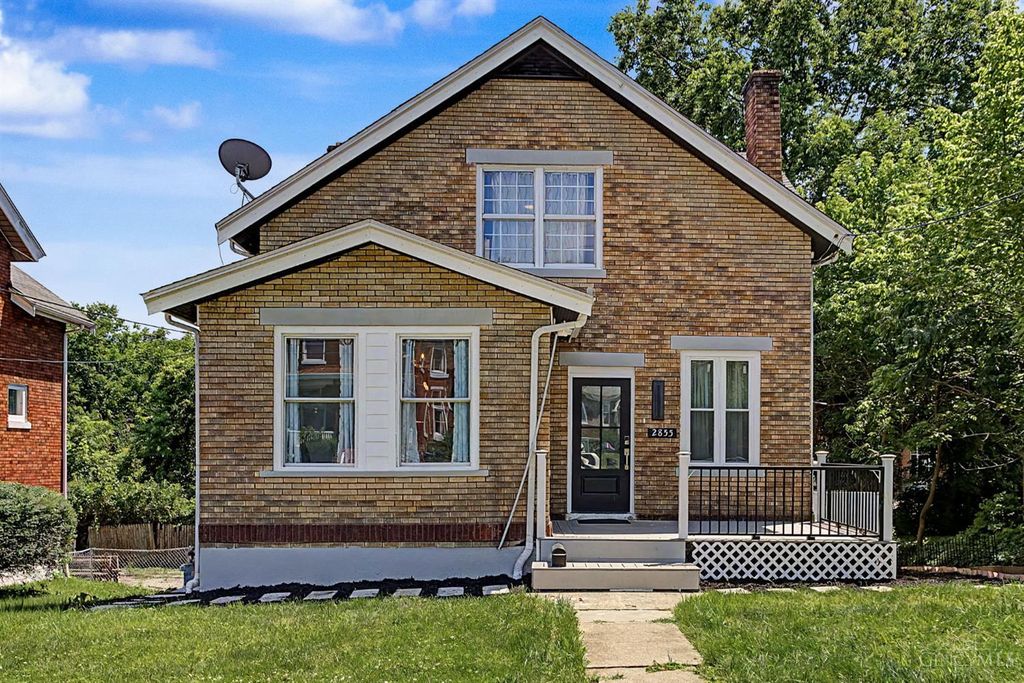 2855 Shaffer Avenue, Cincinnati, OH 45211