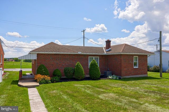 345 W CARPENTER AVE, Myerstown, PA 17067