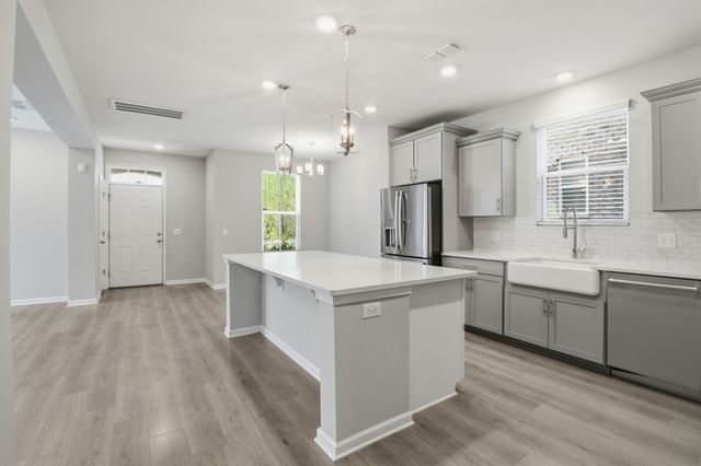 3725 Hoggett Ford Rd, Hermitage, TN 37076