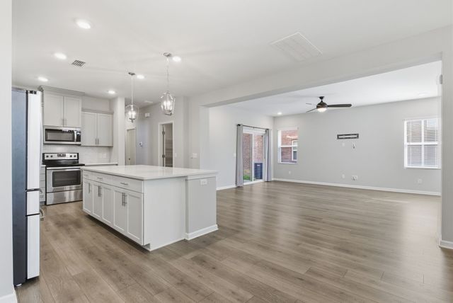 3725 Hoggett Ford Rd, Hermitage, TN 37076