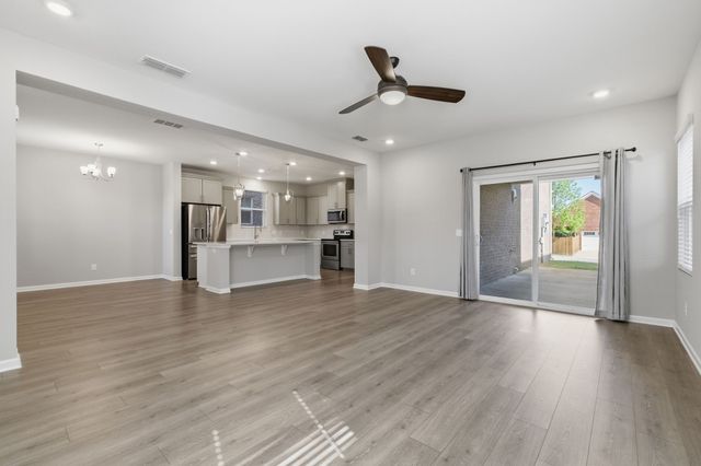 3725 Hoggett Ford Rd, Hermitage, TN 37076