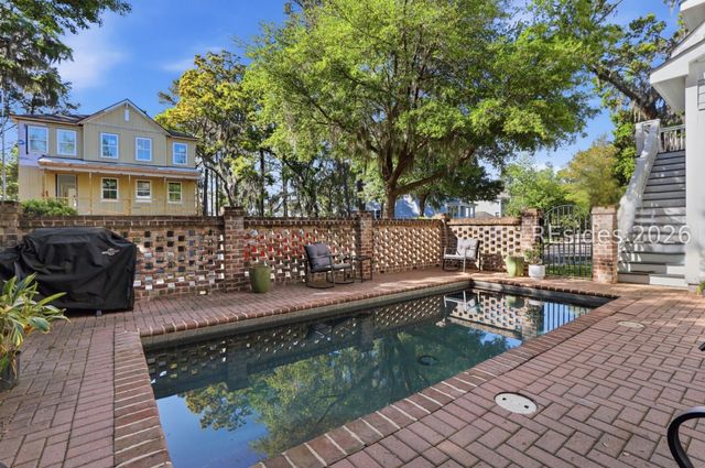 2731 Satilla Blvd, Beaufort, SC 29902