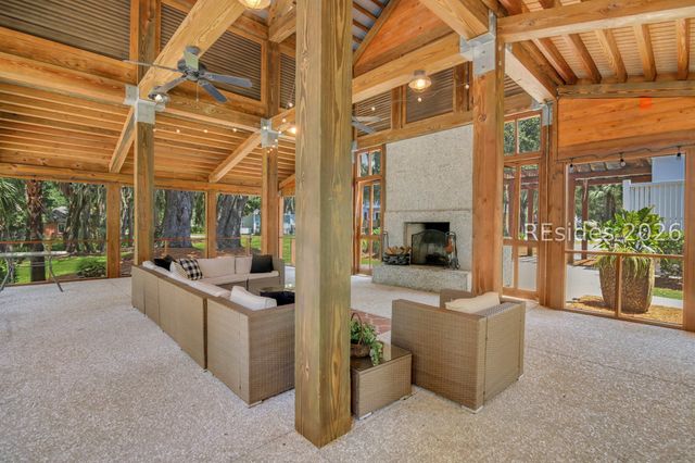 2731 Satilla Blvd, Beaufort, SC 29902