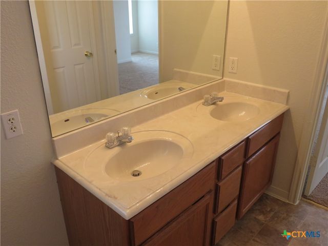 5804 Hamza Circle, Killeen, TX 76542