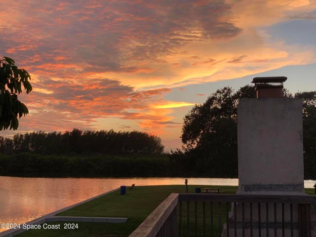 492 Dempsey Drive, Cocoa Beach, FL 32931