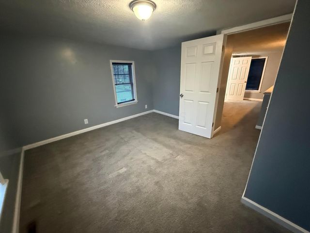 493 Allston Avenue, Newark, OH 43055