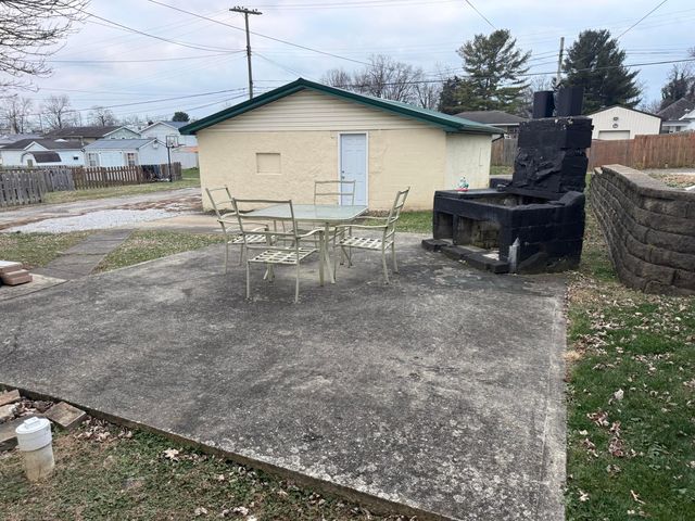 493 Allston Avenue, Newark, OH 43055