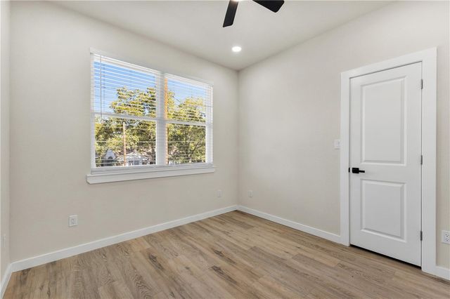 1105 East Main Street A, Brenham, TX 77833