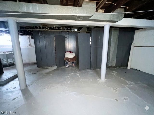 10112 Aetna Road, Cleveland, OH 44105