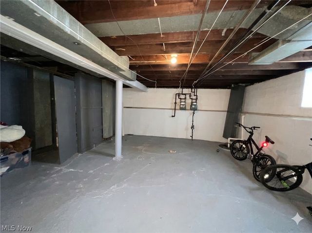 10112 Aetna Road, Cleveland, OH 44105