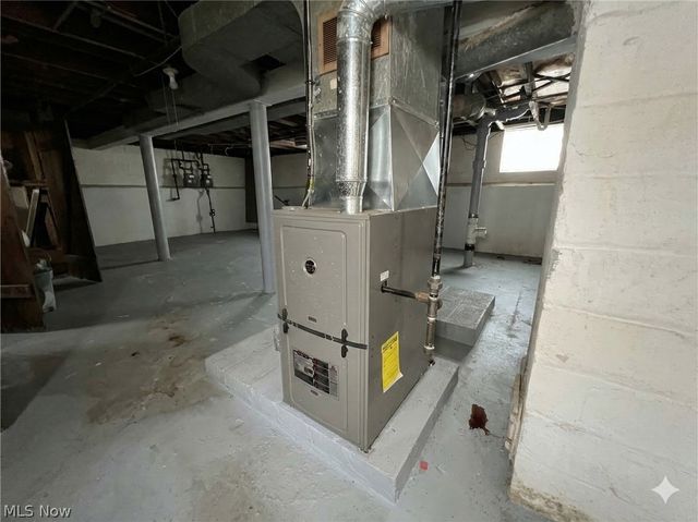 10112 Aetna Road, Cleveland, OH 44105