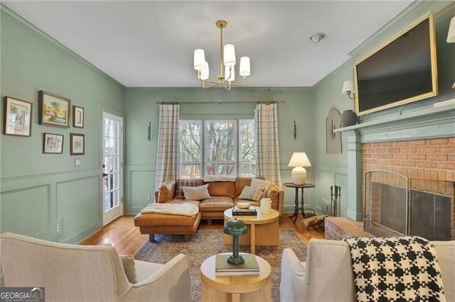 1069 Sunny Field Lane, Lawrenceville, GA 30043