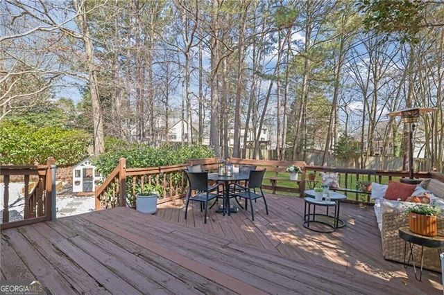 1069 Sunny Field Lane, Lawrenceville, GA 30043