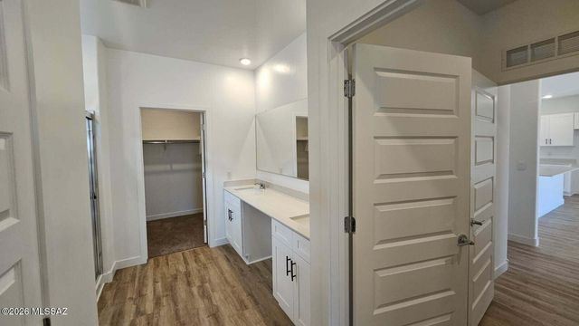854 N Astronomer Lane, Green Valley, AZ 85614