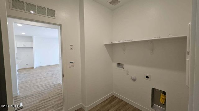 854 N Astronomer Lane, Green Valley, AZ 85614