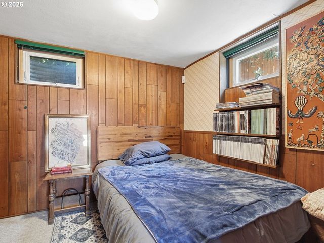 4422 Sw WASHOUGA Ave, Portland, OR 97239