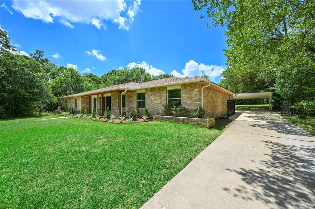 1210 Glade Street, College Station, TX 77840 — photo 2