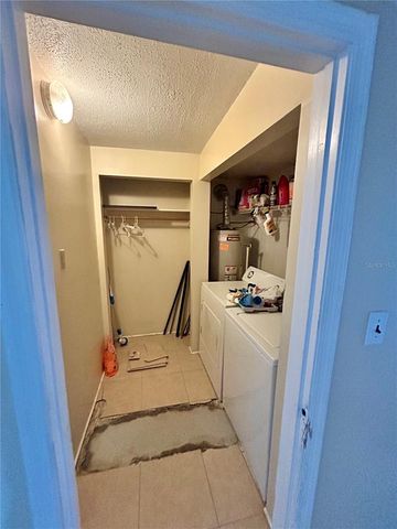 1130 DOGWOOD AVENUE, Tampa, FL 33613