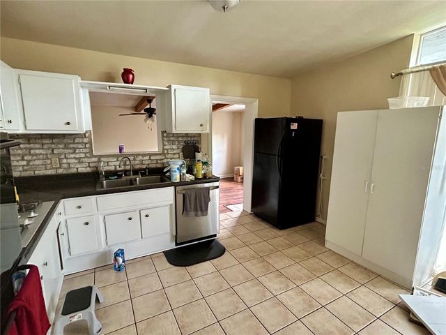 1130 DOGWOOD AVENUE, Tampa, FL 33613