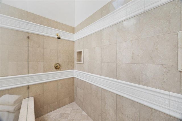 801 Eucalyptus Avenue, Hillsborough, CA 94010