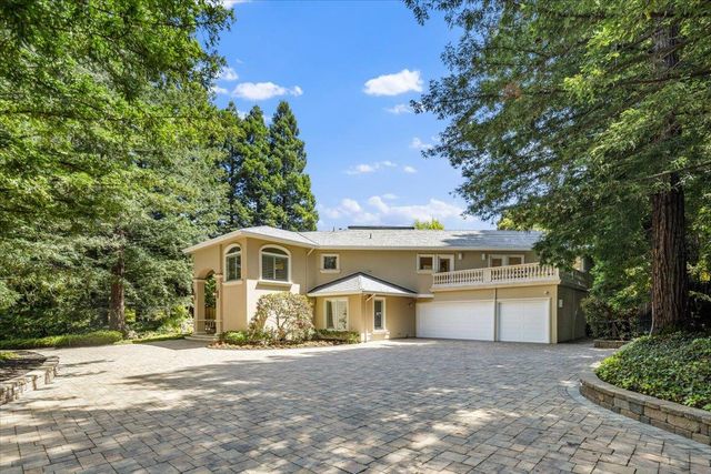 801 Eucalyptus Avenue, Hillsborough, CA 94010