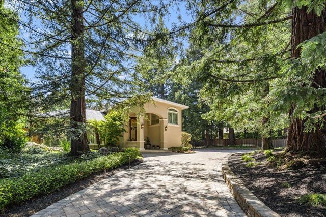 801 Eucalyptus Avenue, Hillsborough, CA 94010