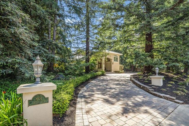 801 Eucalyptus Avenue, Hillsborough, CA 94010