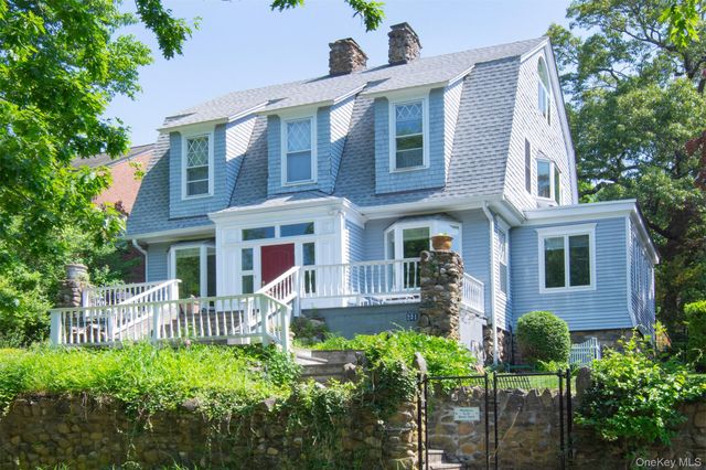 251 Mount Hope Boulevard, Hastings-on-hudson, NY 10706