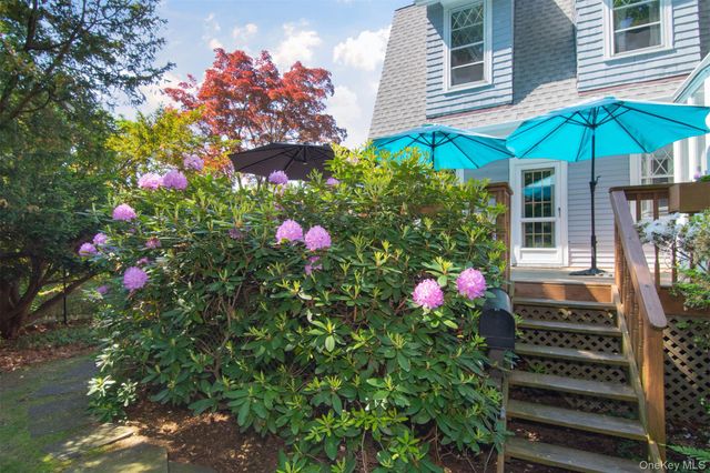 251 Mount Hope Boulevard, Hastings-on-hudson, NY 10706