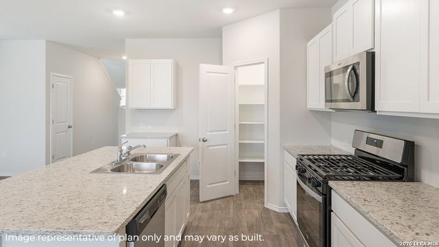 5338 Totem Bluff, San Antonio, TX 78238
