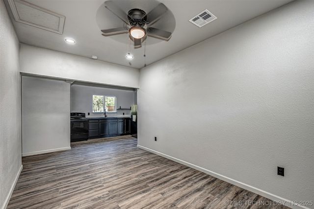 731 8th Avenue NW, Ardmore, OK 73401