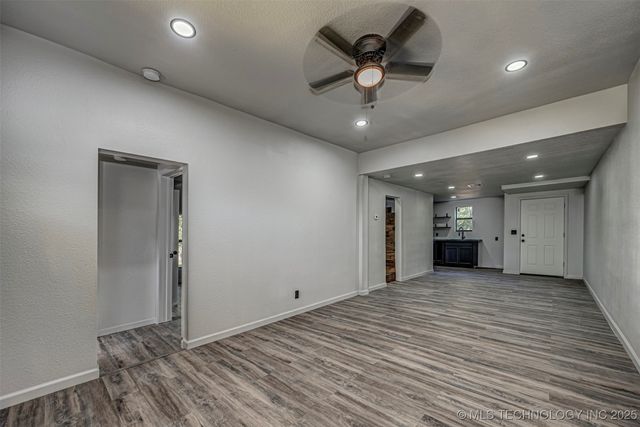 731 8th Avenue NW, Ardmore, OK 73401