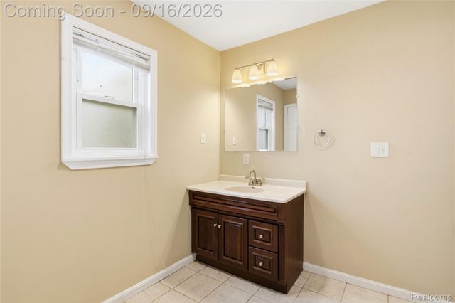 702 Maus Avenue, Ypsilanti, MI 48198