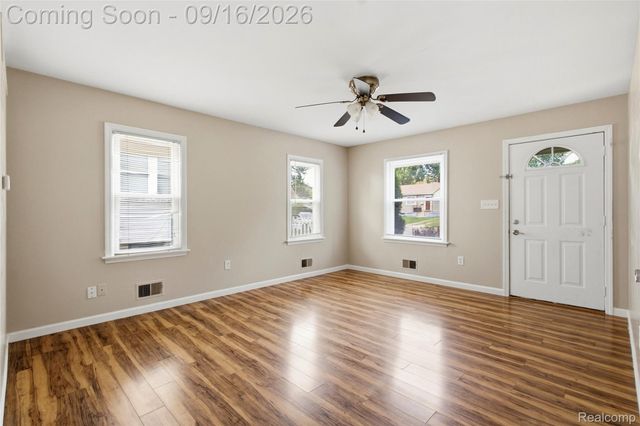 702 Maus Avenue, Ypsilanti, MI 48198
