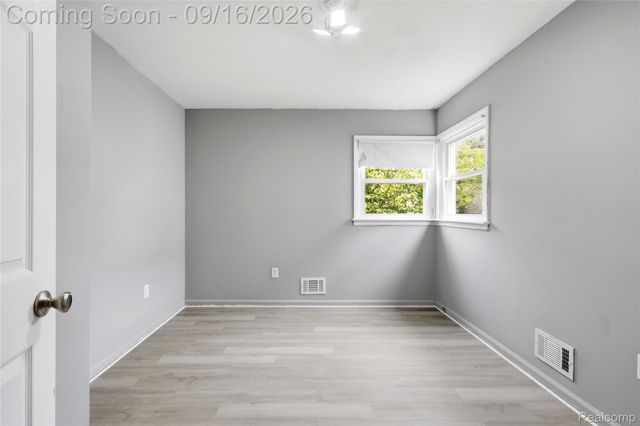 702 Maus Avenue, Ypsilanti, MI 48198